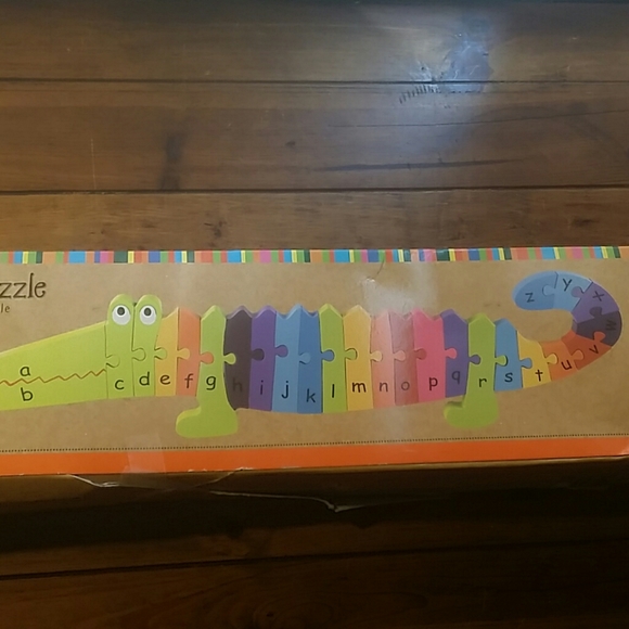New Crocodile Alphabet Wood Puzzle - Picture 5 of 7